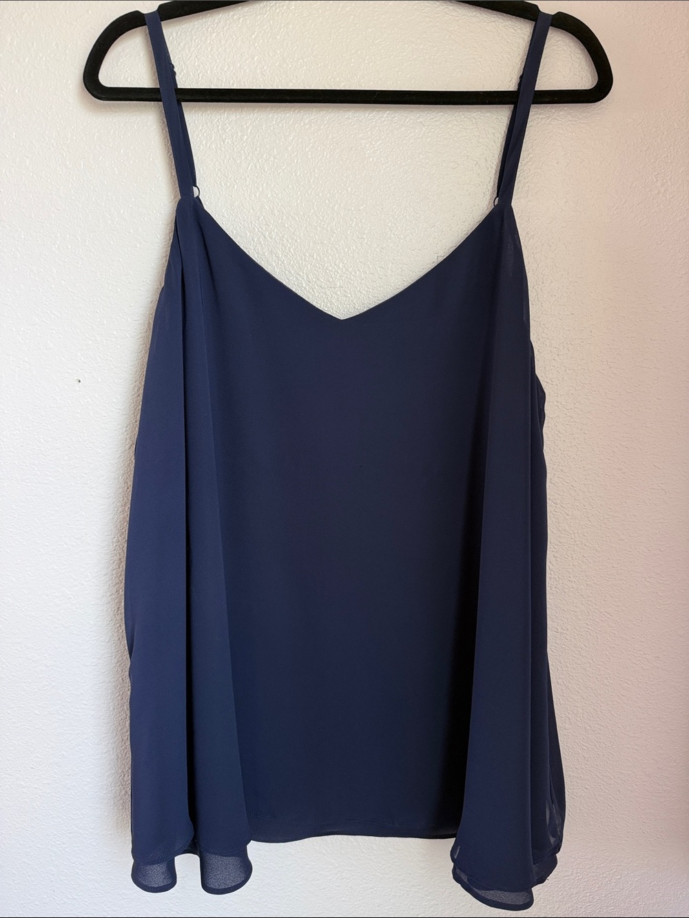 Torrid Navy Blue Chiffon Double Layer Tank Size 1 (14-16) EUC